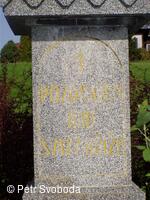 Kamenný kříž z r. 1940