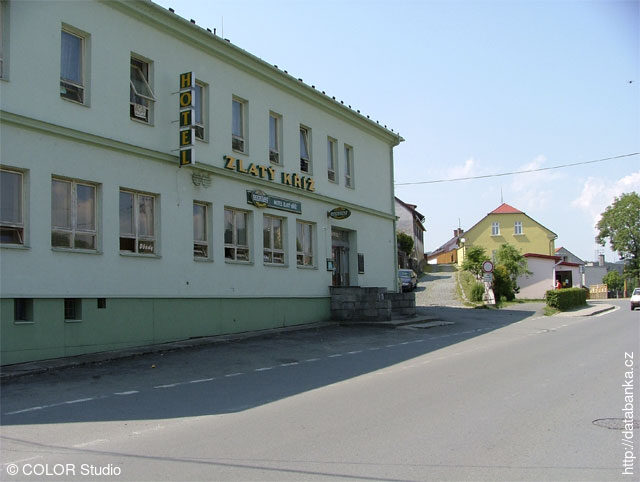 Hotel Zlatý kříž